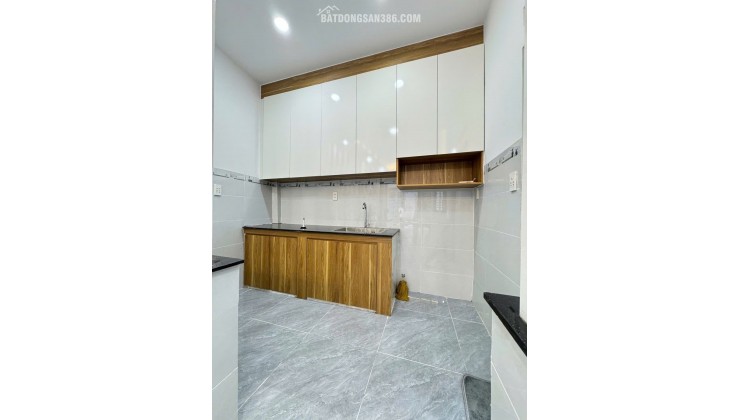Siêu phẩm nhỉnh 2Đ, nhà 2 tầng mới xinh ngày Hương Lộ 2, ngang lớn 6m